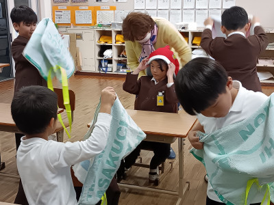 e7a35b00-c49b-4968-8758-597b28e782d9