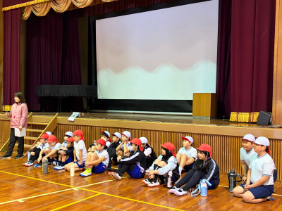 b7da16e3-8a58-48e9-8a93-3688c08ba54c