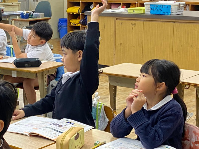 3eb95d9c-d6a8-46cb-8952-d97e400cc483