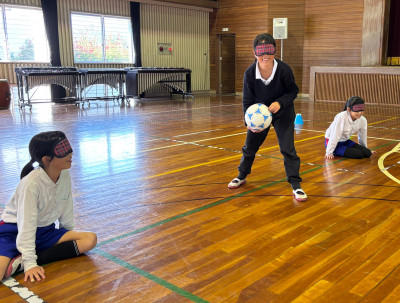 db98d5ac-87df-4224-8b37-f18d0a8b9863