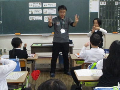 dad9504e-4805-4783-b0bf-b43447a69e7d