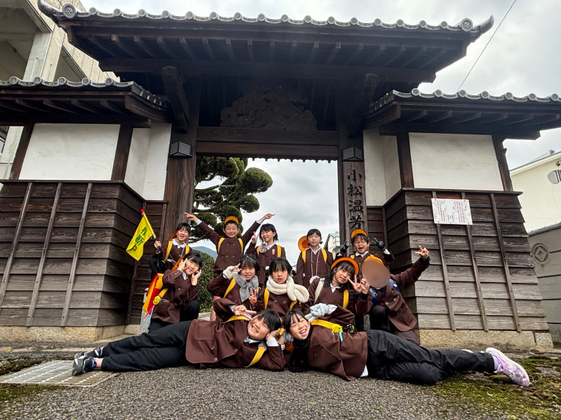 231422c8-10b2-4aa1-afb0-818db3019f86