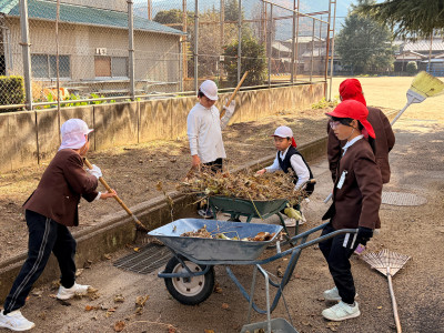 6ae2ed9b-0ef7-4597-bbf1-f979c8015840