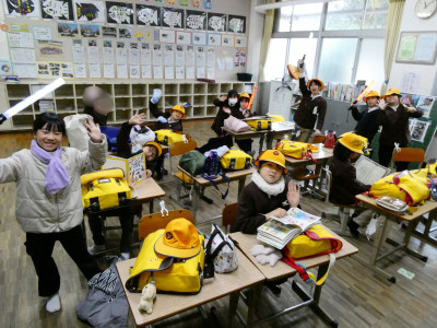 8e171aba-e012-45da-abaf-9a38cdad1645